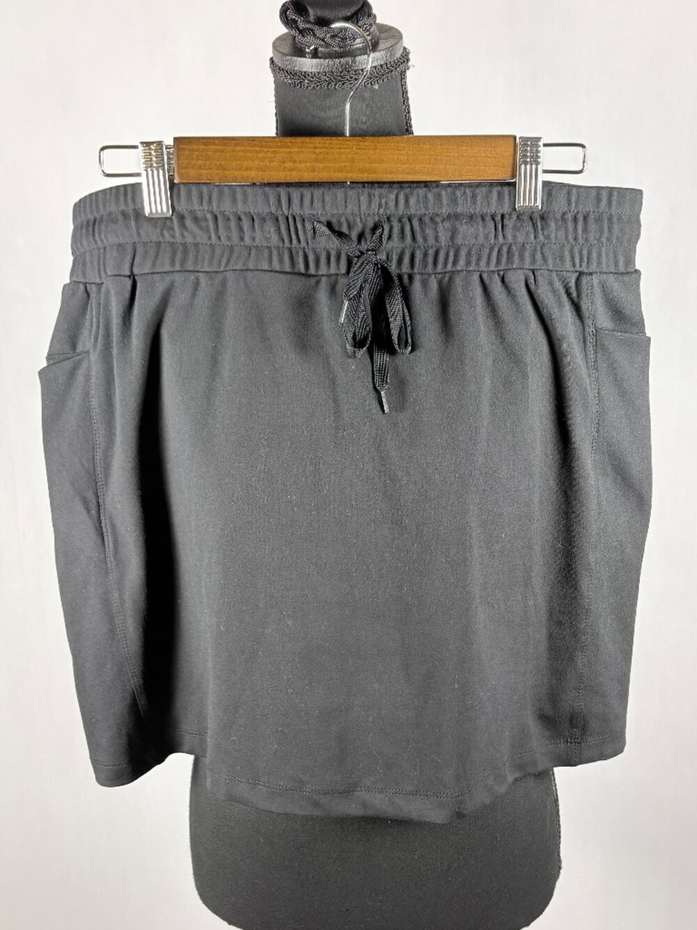 RBX | Drawstring Waist Athletic Skirt | Women’s L | Black Activewear